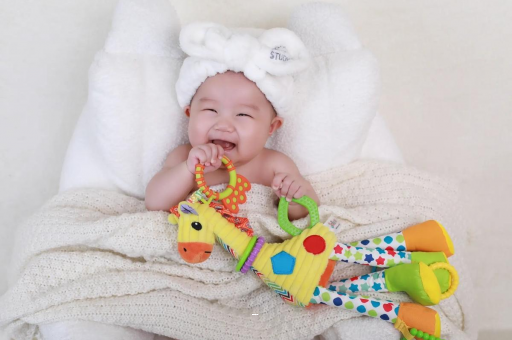 牡丹江宝宝咬手指甲 牡丹江宝宝咬手指甲